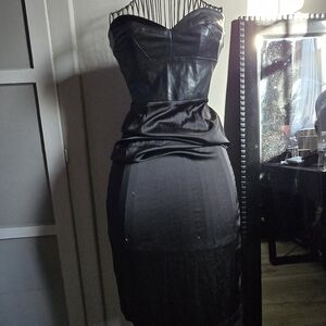 Chic Strapless Black Dress